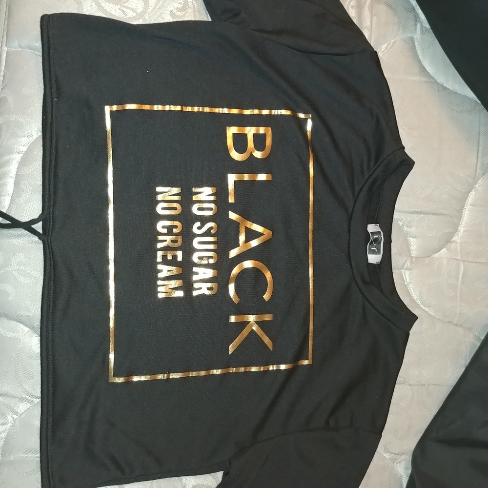 Black and Gold crop top